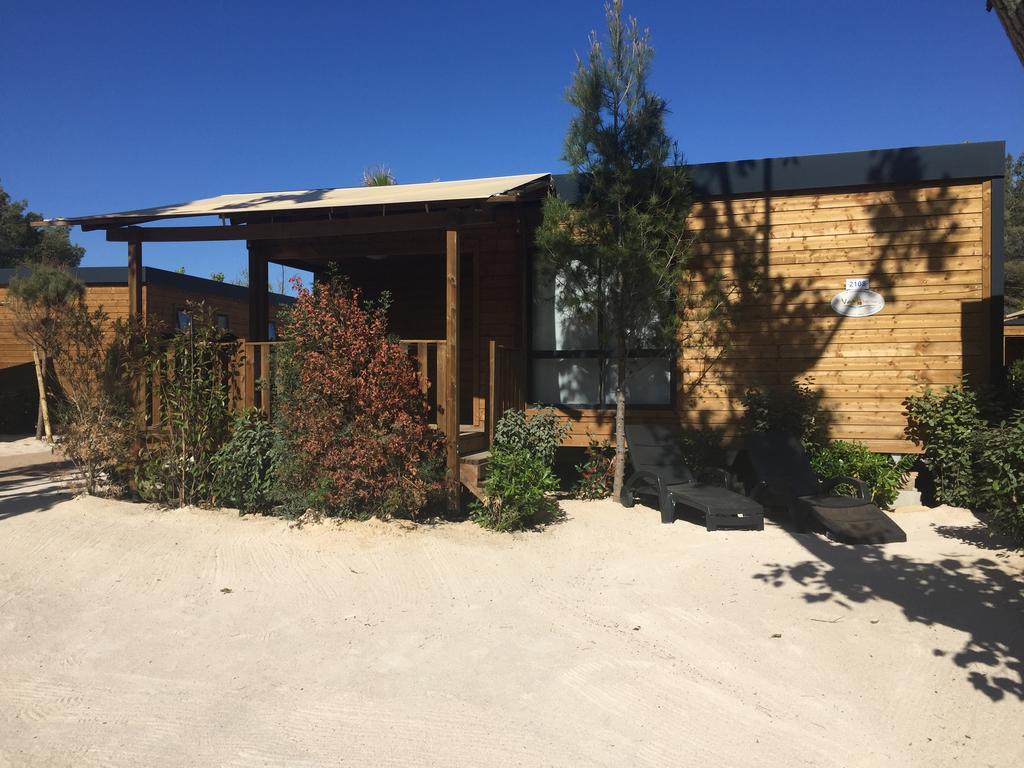 Var Mobil Home, Les Prairies De La Mer Grimaud Luaran gambar